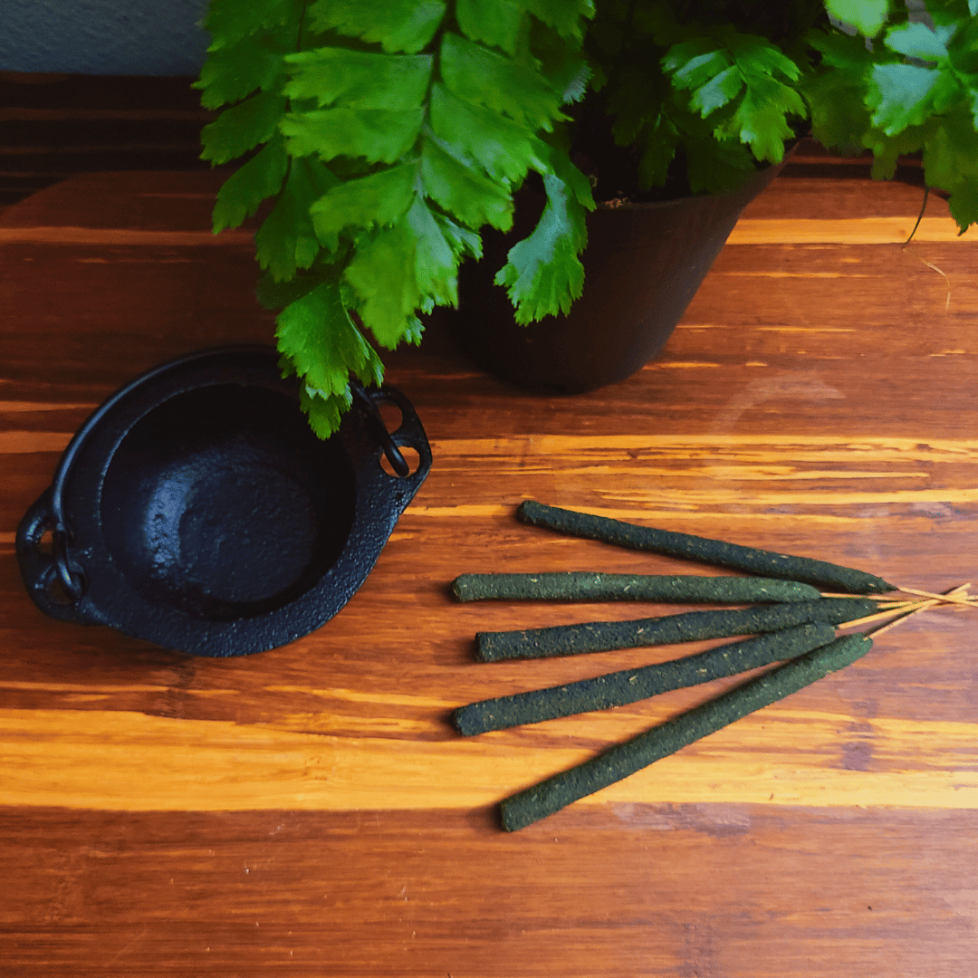 Premium Scent Hand-Rolled Incense Set: Protection, Love, Cleaner & Prosperity - 16 Scented Sticks, Bonus Crystal Aroma Pack Freshener Fragrance Gift