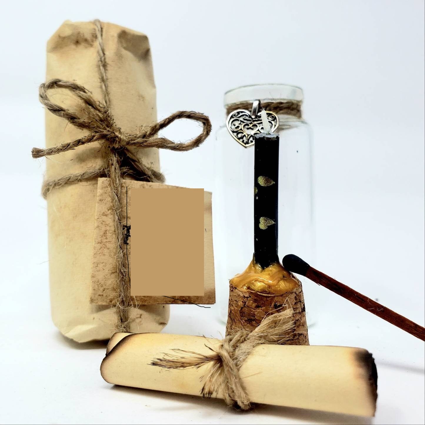 Hexe’s Mini simple, ready-to-use Spell Kit for practitioners of all levels - Candle , glass bottle and cork, Hand stained scroll with Instructions
