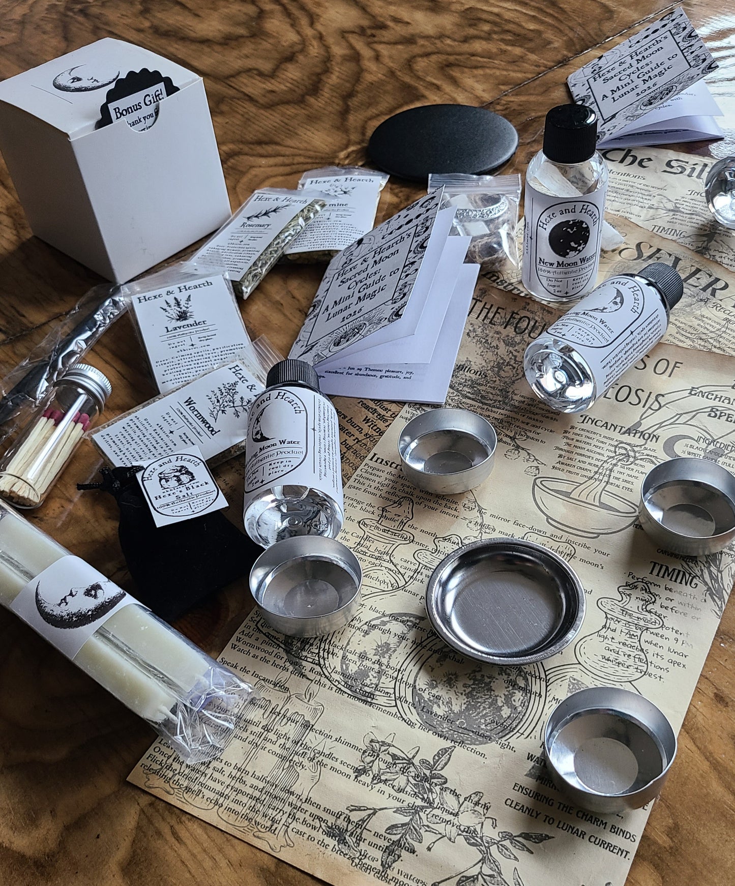 Lunar Spell Kit –3 spells 4 Moon Waters, Selenite Wand & Hexe Black Salt, Cleansing, Charging & Intention