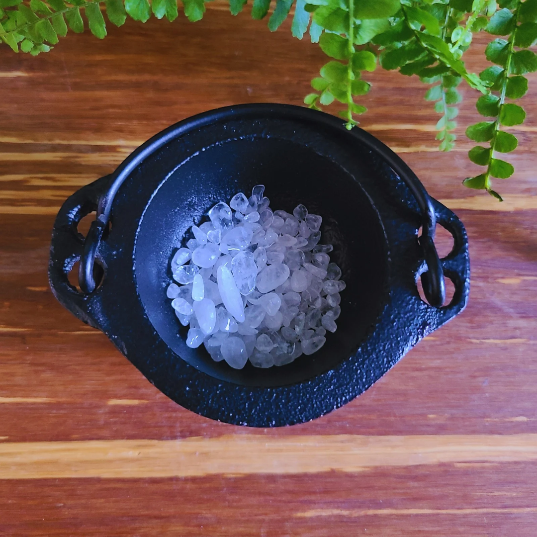 Clear Quartz Crystal Necklace - Healing Energy Pendant for Balance, Clarity, and Positive Energy