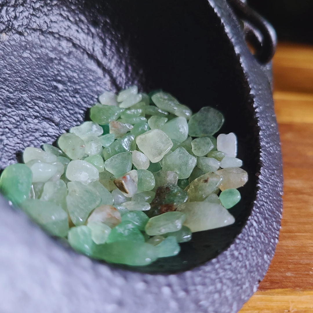 Green Aventurine Crystal Necklace for Abundance, Healing, and Good Luck– Energized Green Aventurine Crystals for Inner Balance and Vitality